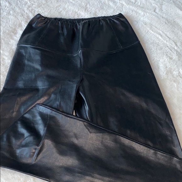 aritzia faux leather pants - Picture 1 of 4